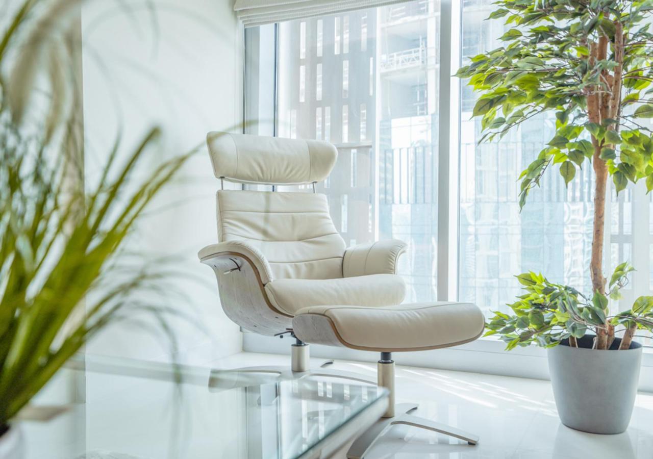 Nasma Luxury Stays - Cayan Tower Dubai Buitenkant foto