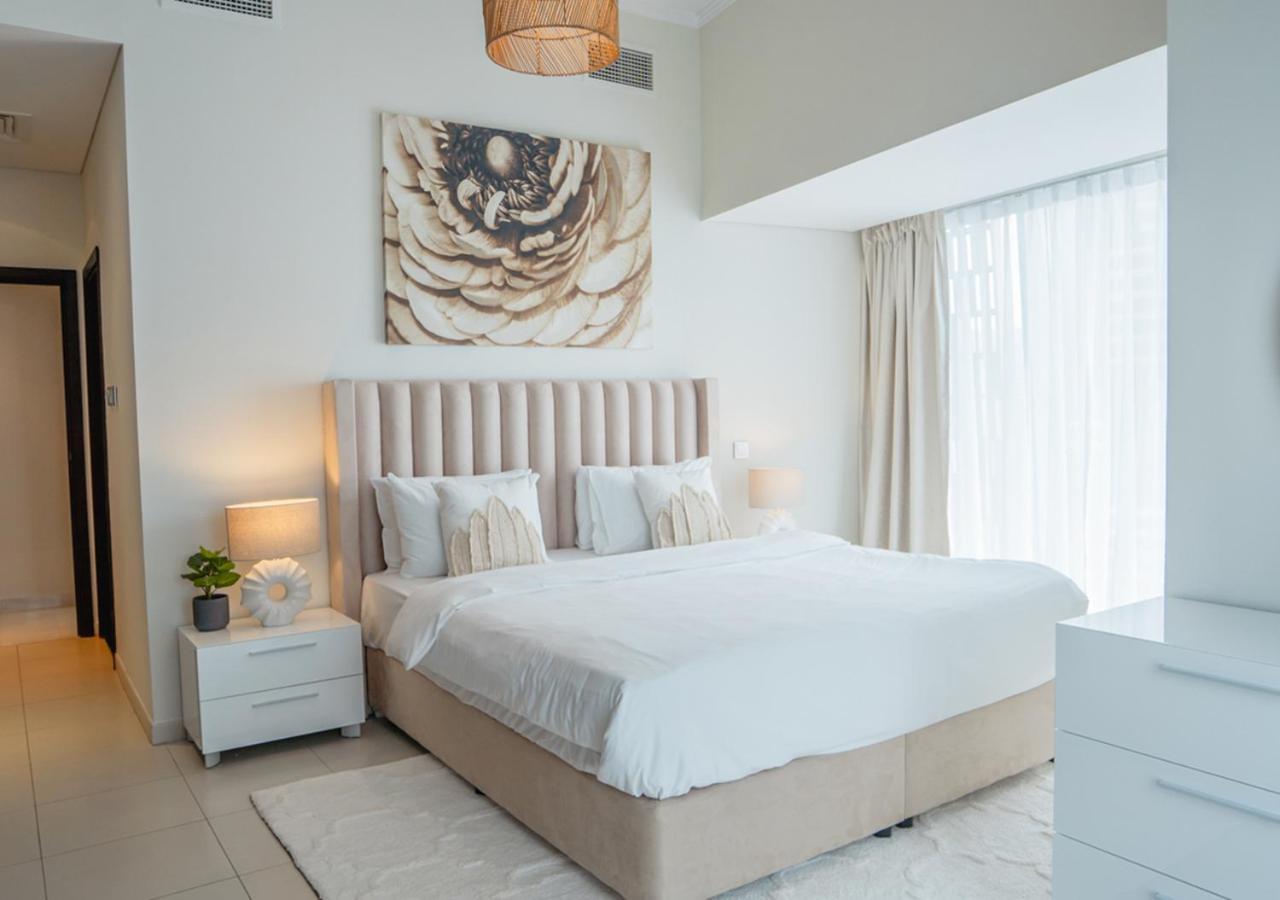 Nasma Luxury Stays - Cayan Tower Dubai Buitenkant foto