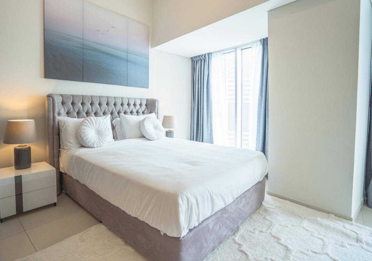 Nasma Luxury Stays - Cayan Tower Dubai Buitenkant foto