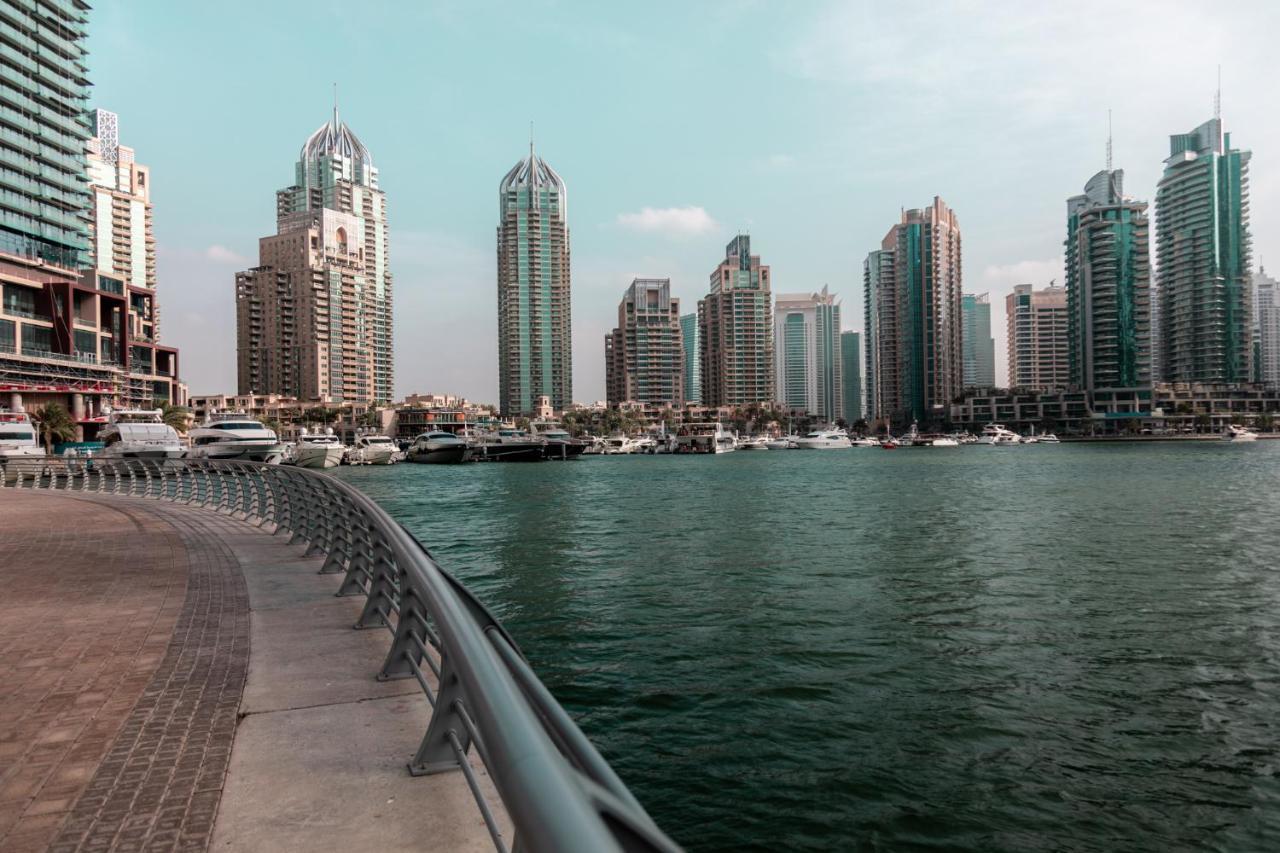 Nasma Luxury Stays - Cayan Tower Dubai Buitenkant foto